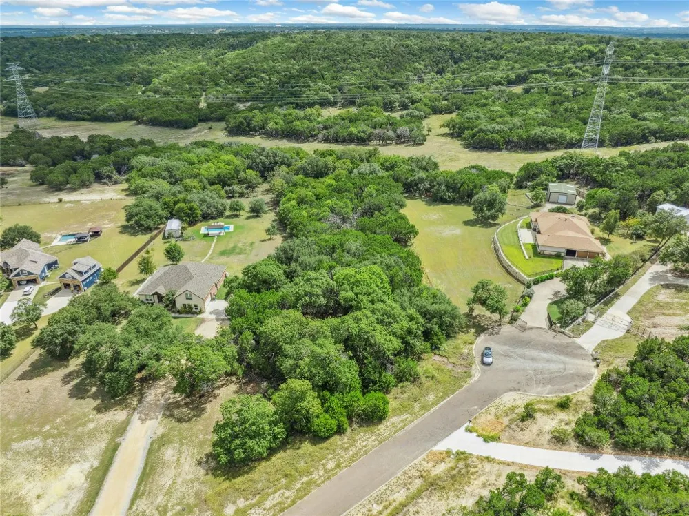 1386 Windy Hill Salado, TX 76571