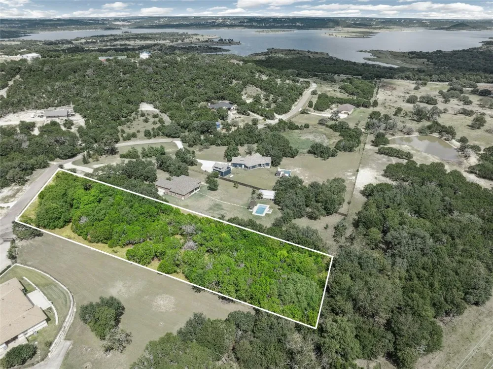 1386 Windy Hill Salado, TX 76571