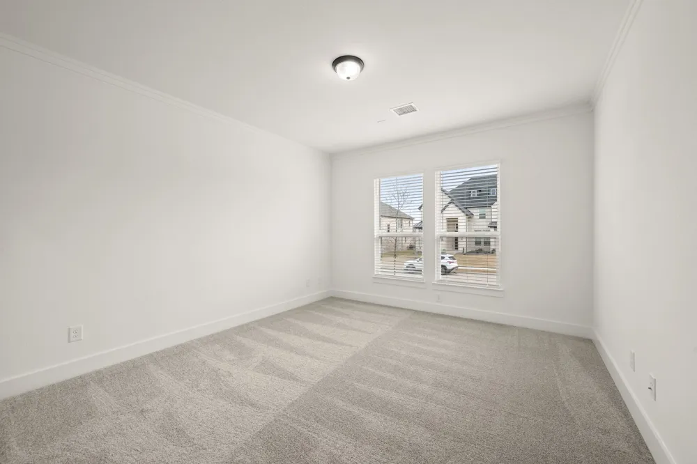 405 Newpark Boulevard DeSoto, TX 75115