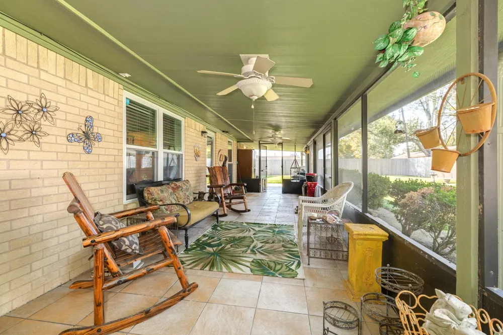 229 Yaupon Drive Brazoria, TX 77422