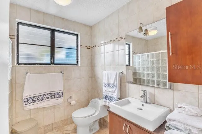 40 CALLE SURF BO ENSENADA Rincon, PR 00677