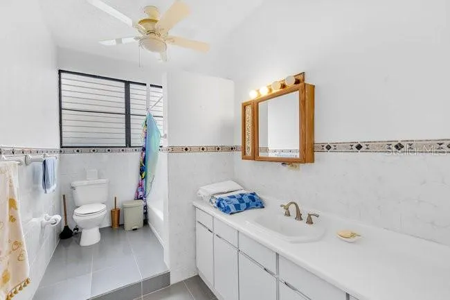 40 CALLE SURF BO ENSENADA Rincon, PR 00677