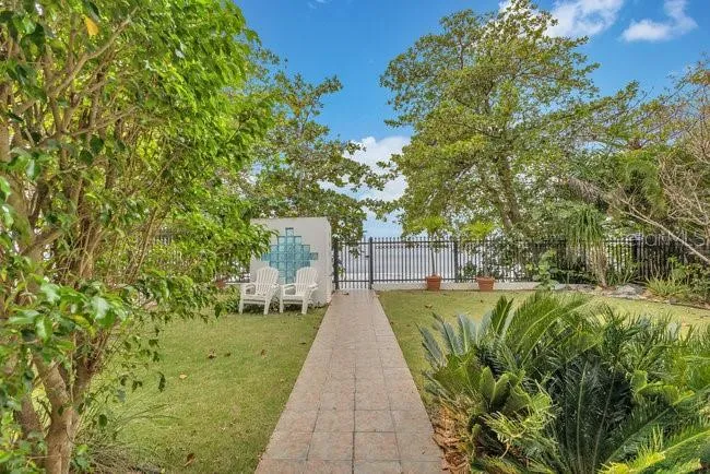 40 CALLE SURF BO ENSENADA Rincon, PR 00677