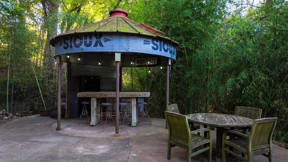 1294 River Road Colbert, OK 74733