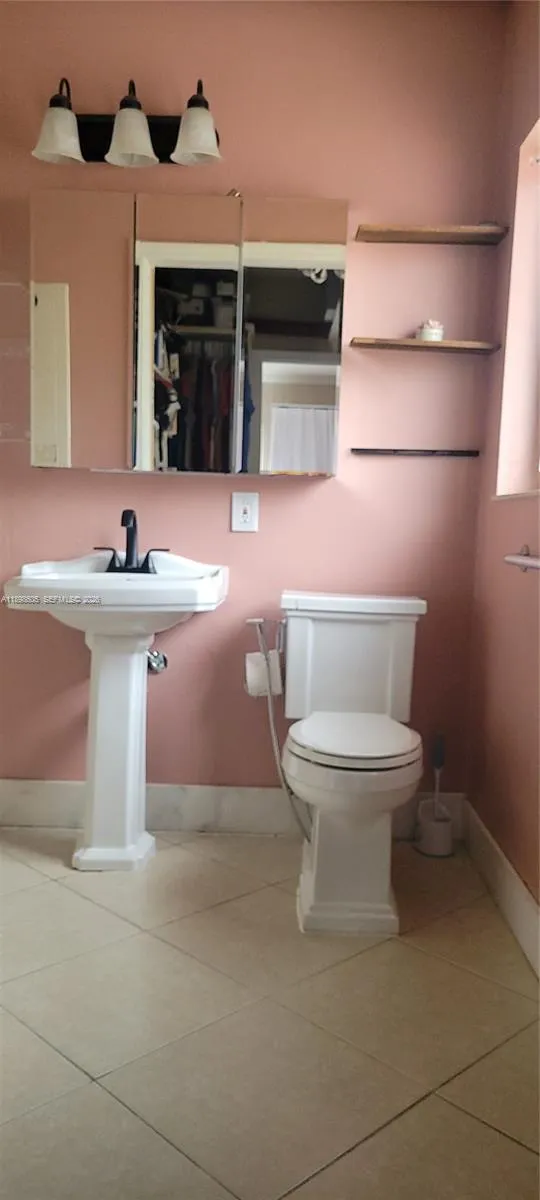 Address Not Shown South Miami, FL 33143