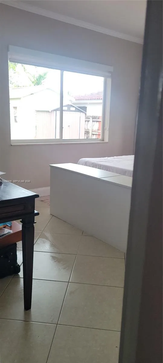 Address Not Shown South Miami, FL 33143