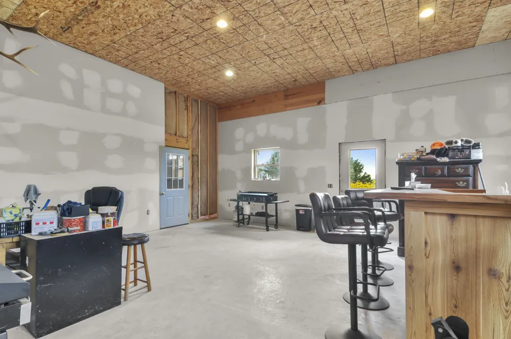 3626 90th Avenue Evart Township, MI 49631