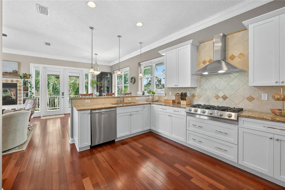 301 SARATOGA DRIVE Satsuma, FL 32189