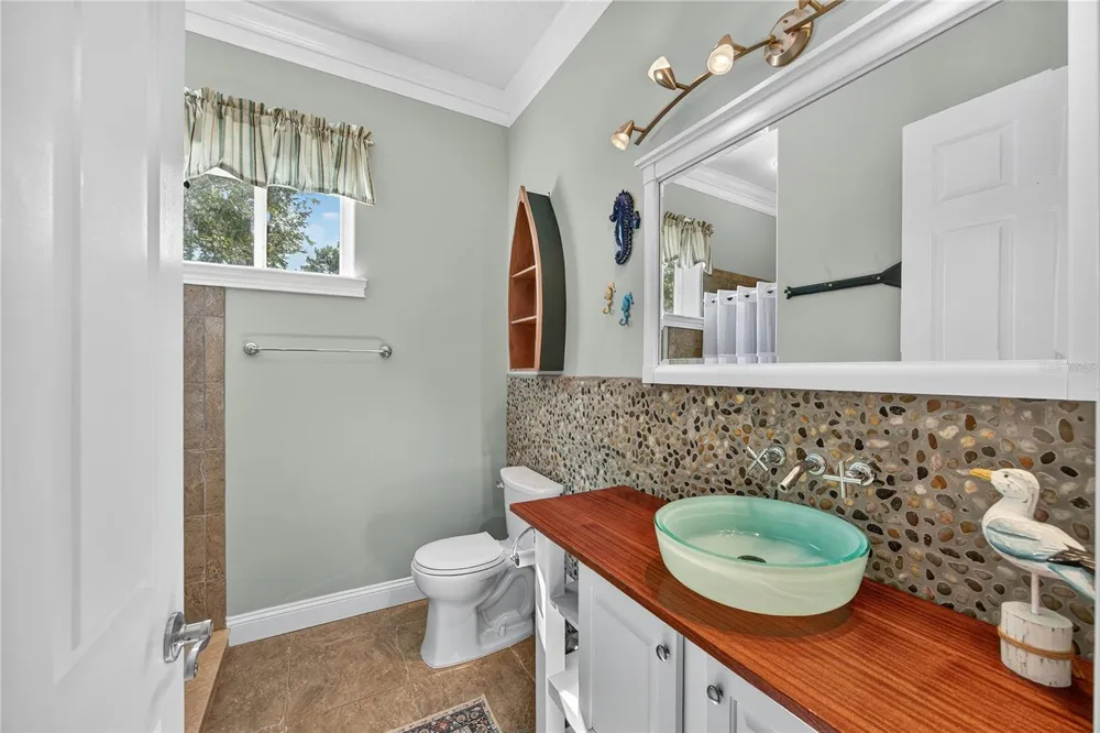 301 SARATOGA DRIVE Satsuma, FL 32189