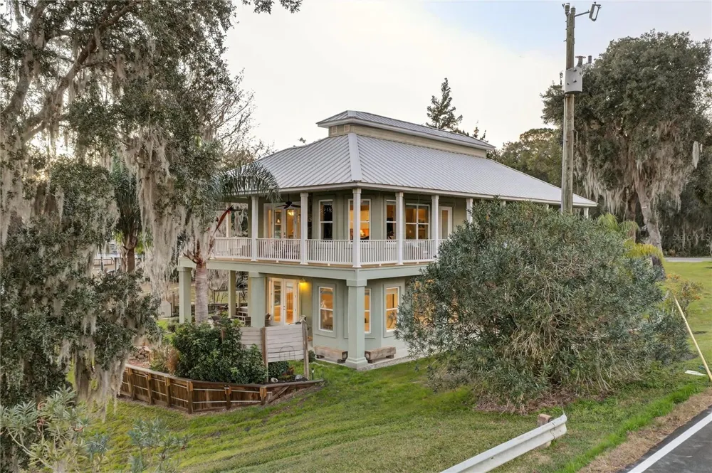 301 SARATOGA DRIVE Satsuma, FL 32189