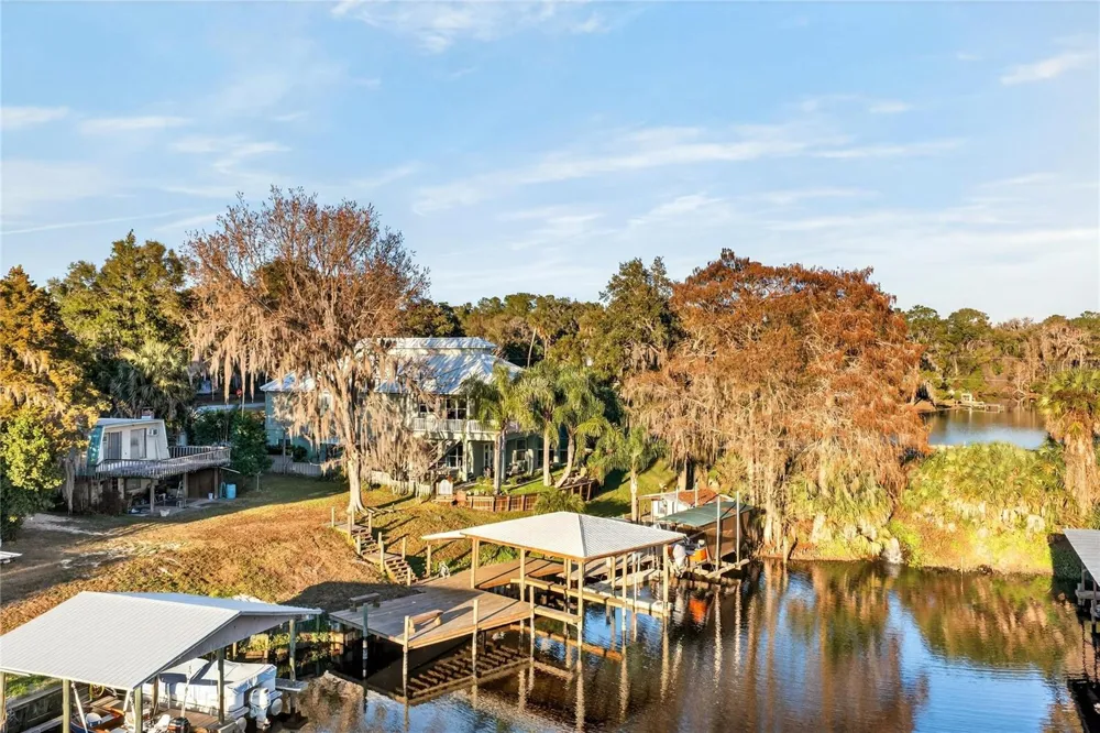 301 SARATOGA DRIVE Satsuma, FL 32189