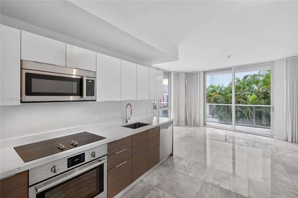 1010 SW 2nd Ave #603 Miami, FL 33130