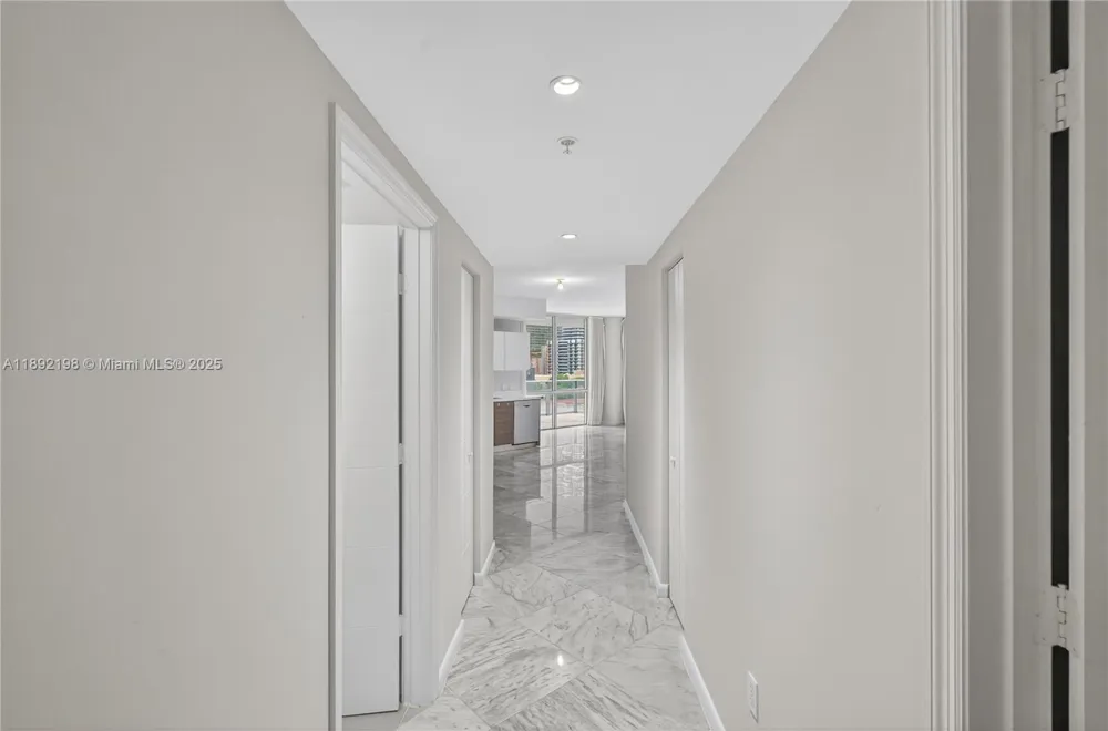 1010 SW 2nd Ave #603 Miami, FL 33130