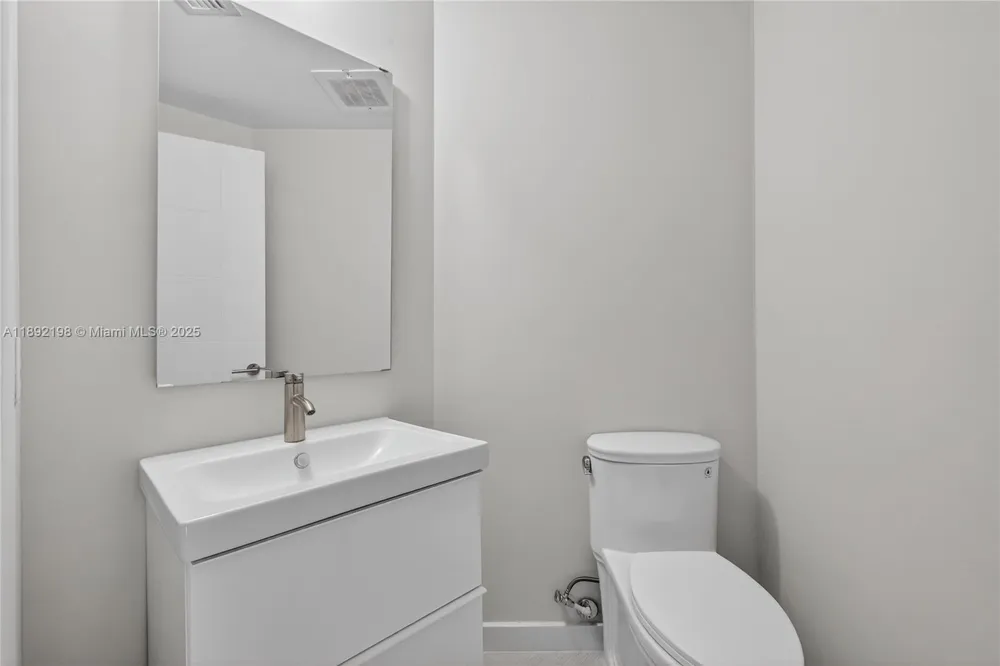 1010 SW 2nd Ave #603 Miami, FL 33130