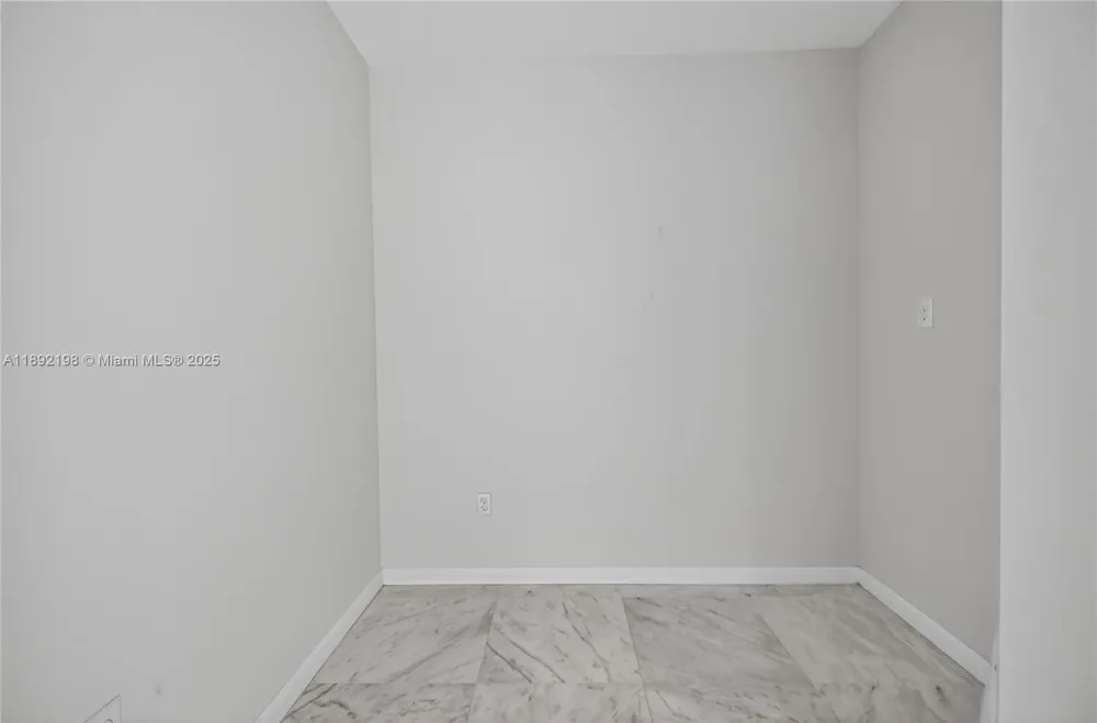 1010 SW 2nd Ave #603 Miami, FL 33130