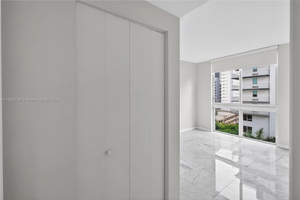 1010 SW 2nd Ave #603 Miami, FL 33130