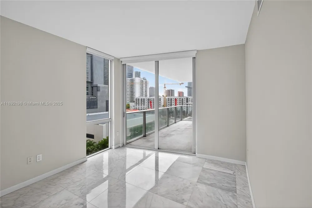 1010 SW 2nd Ave #603 Miami, FL 33130