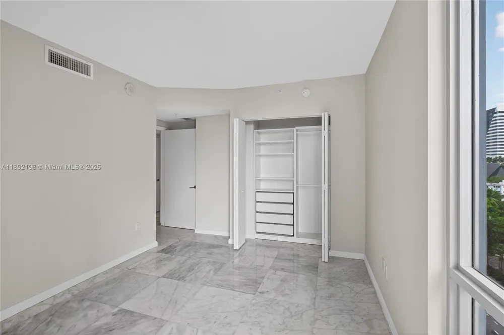 1010 SW 2nd Ave #603 Miami, FL 33130
