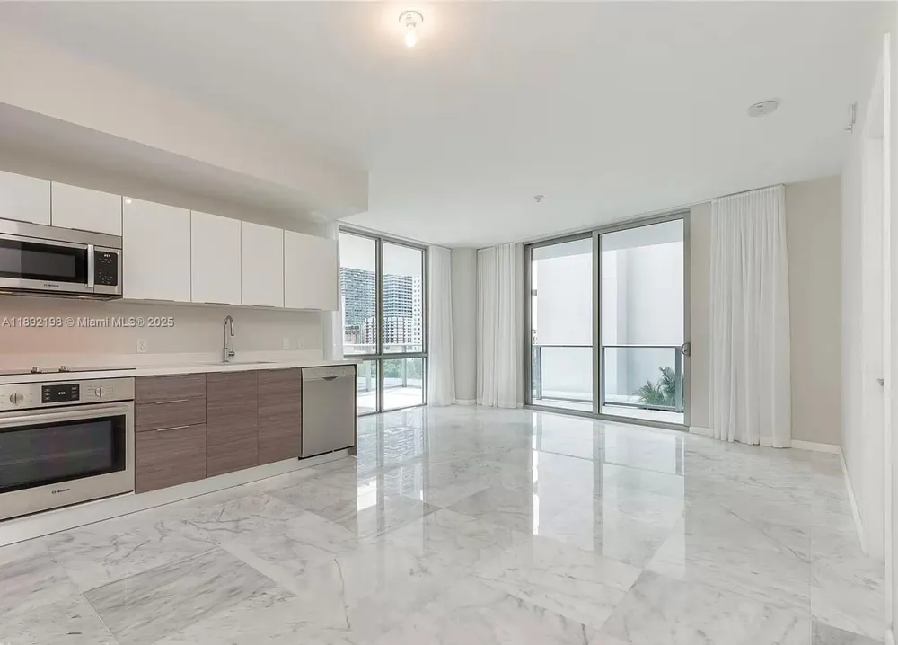 1010 SW 2nd Ave #603 Miami, FL 33130