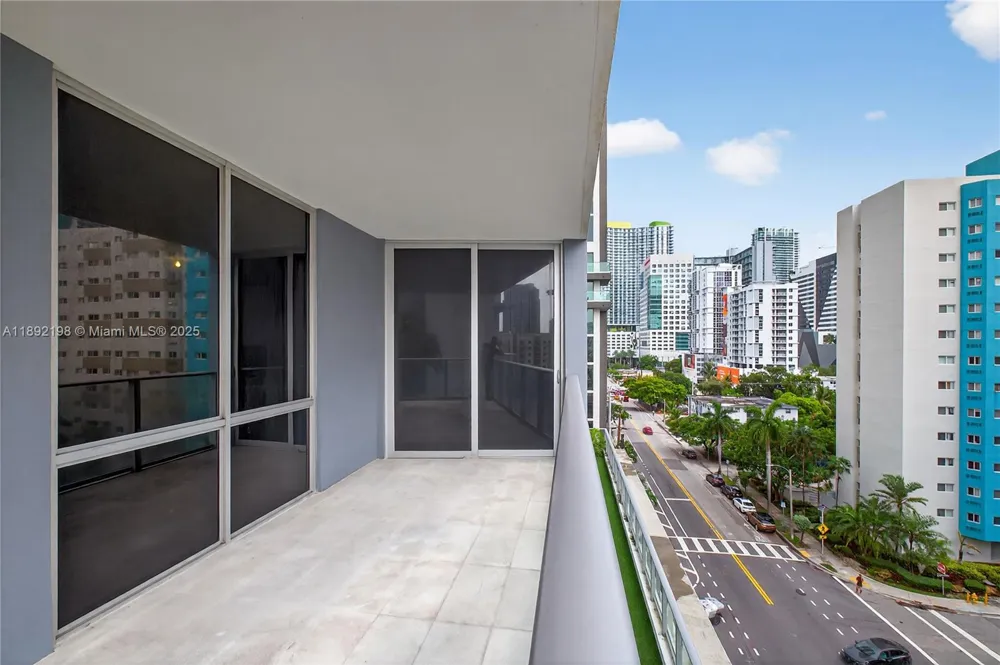 1010 SW 2nd Ave #603 Miami, FL 33130