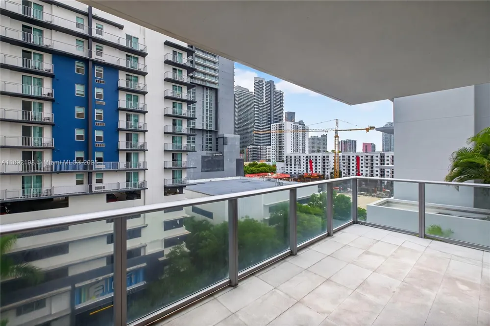 1010 SW 2nd Ave #603 Miami, FL 33130