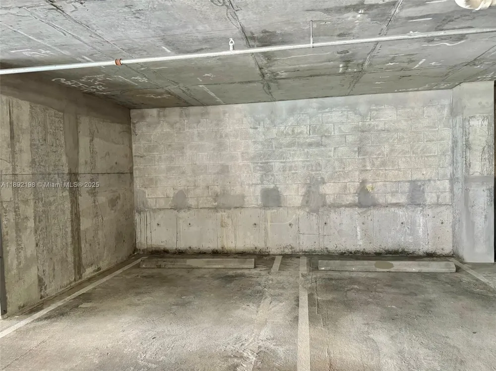 1010 SW 2nd Ave #603 Miami, FL 33130