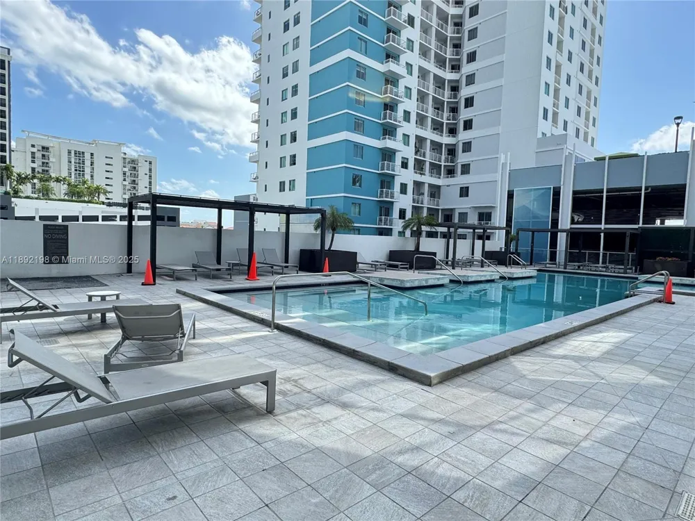 1010 SW 2nd Ave #603 Miami, FL 33130