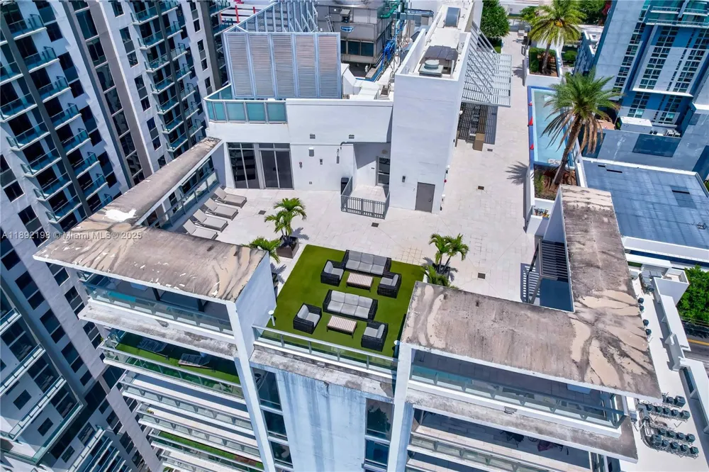 1010 SW 2nd Ave #603 Miami, FL 33130