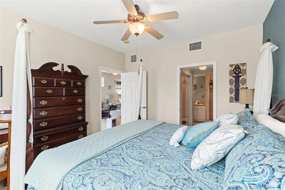502 MAIN STREET #112 Horseshoe Beach, FL 32648