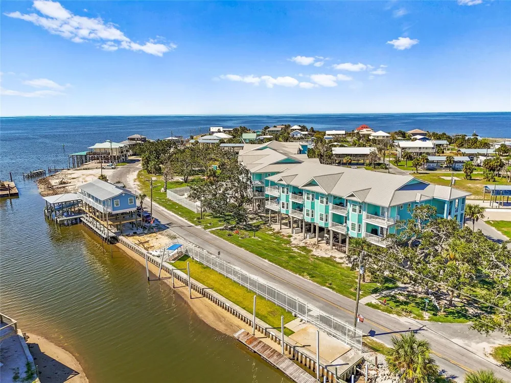 502 MAIN STREET #112 Horseshoe Beach, FL 32648