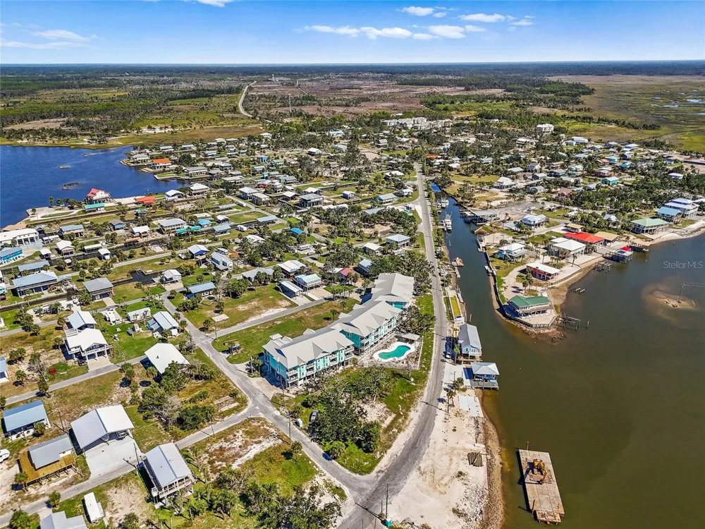 502 MAIN STREET #112 Horseshoe Beach, FL 32648