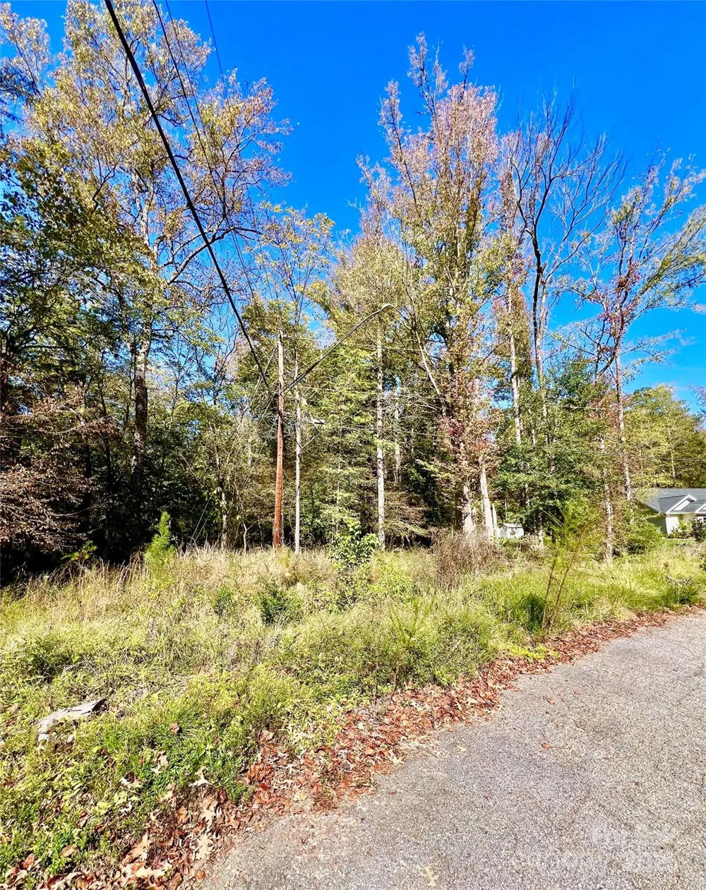 000 Riveroaks Lane Lancaster, SC 29720