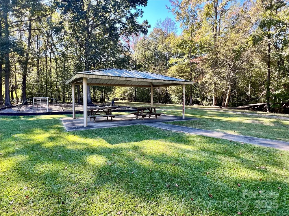 000 Riveroaks Lane Lancaster, SC 29720
