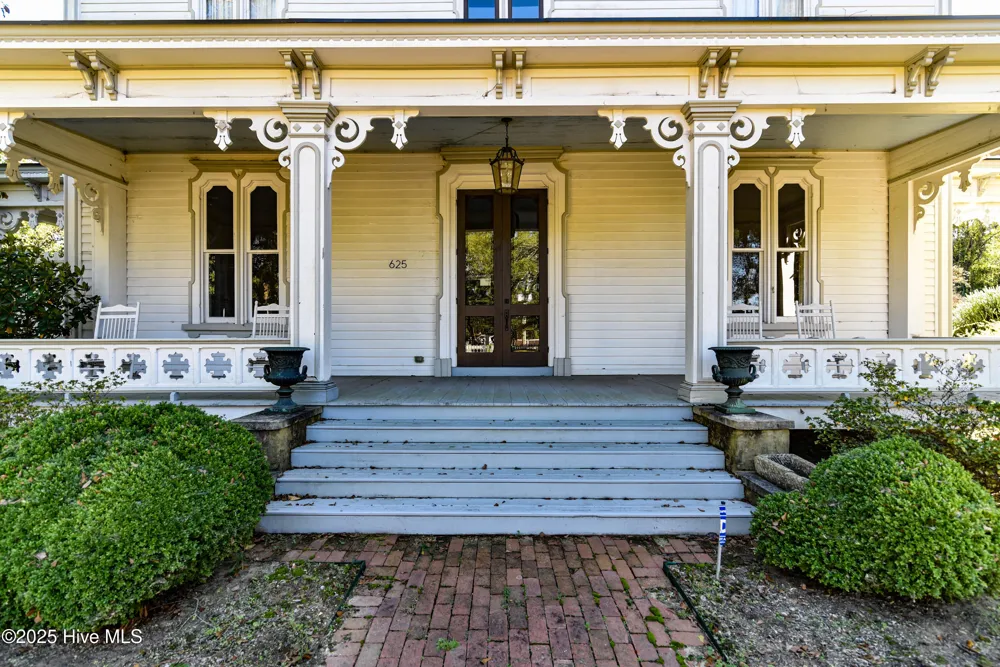 625 W Main Street Murfreesboro, NC 27855