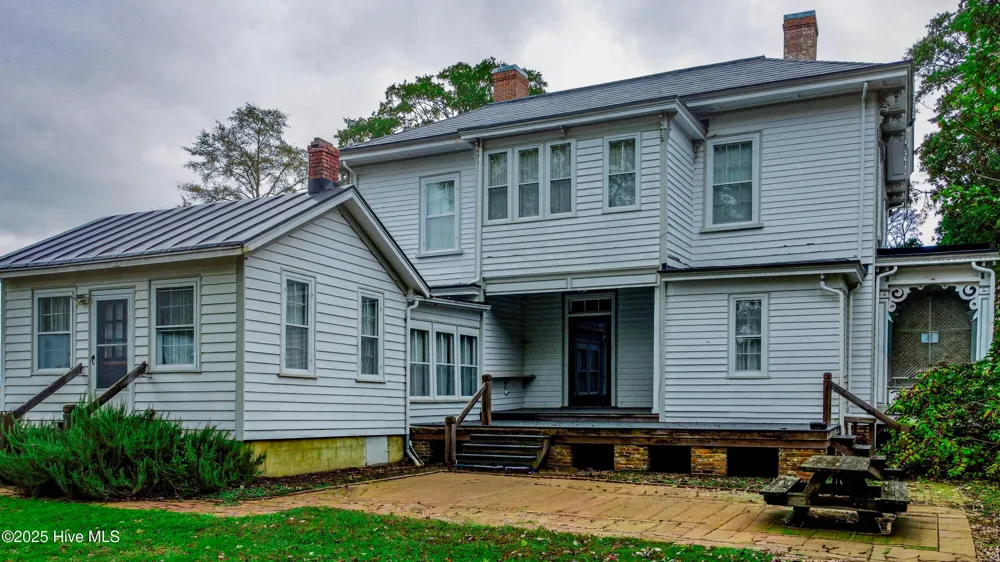 625 W Main Street Murfreesboro, NC 27855