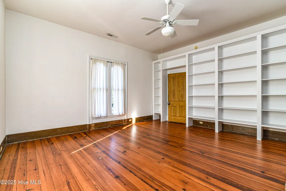 625 W Main Street Murfreesboro, NC 27855