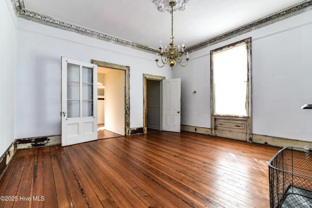 625 W Main Street Murfreesboro, NC 27855