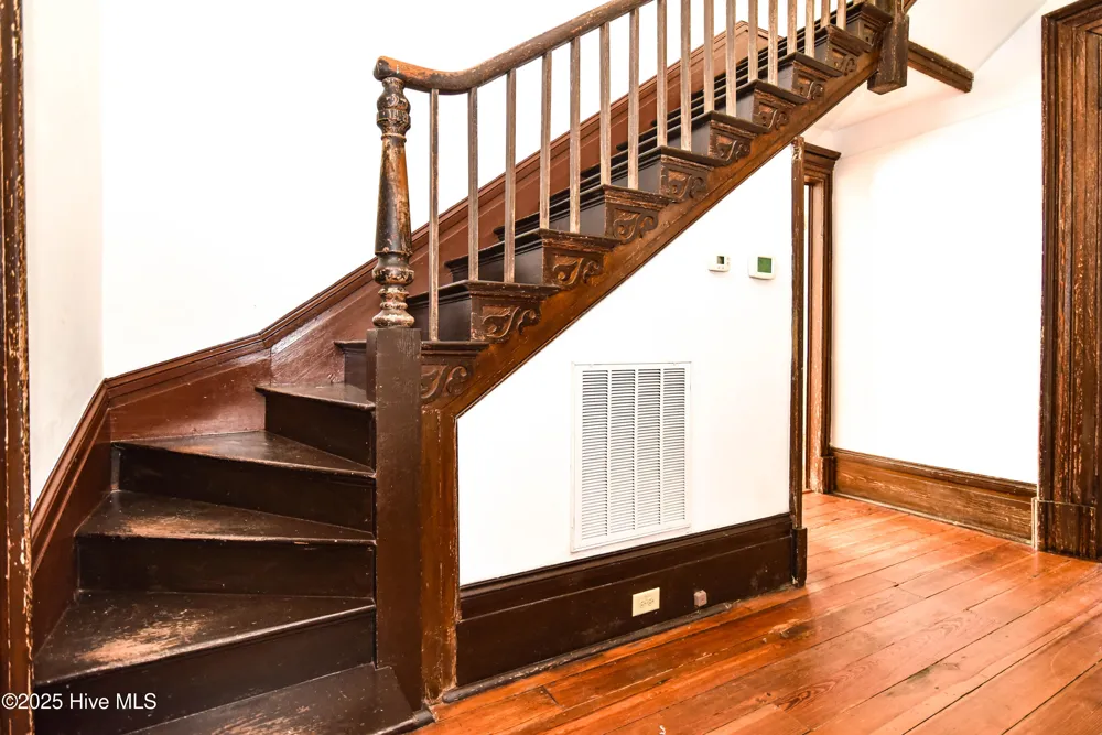 625 W Main Street Murfreesboro, NC 27855