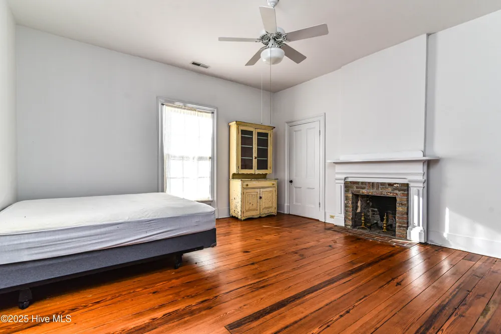 625 W Main Street Murfreesboro, NC 27855