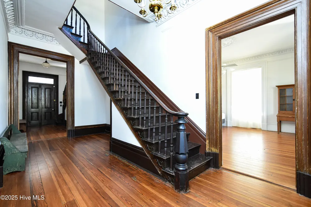625 W Main Street Murfreesboro, NC 27855