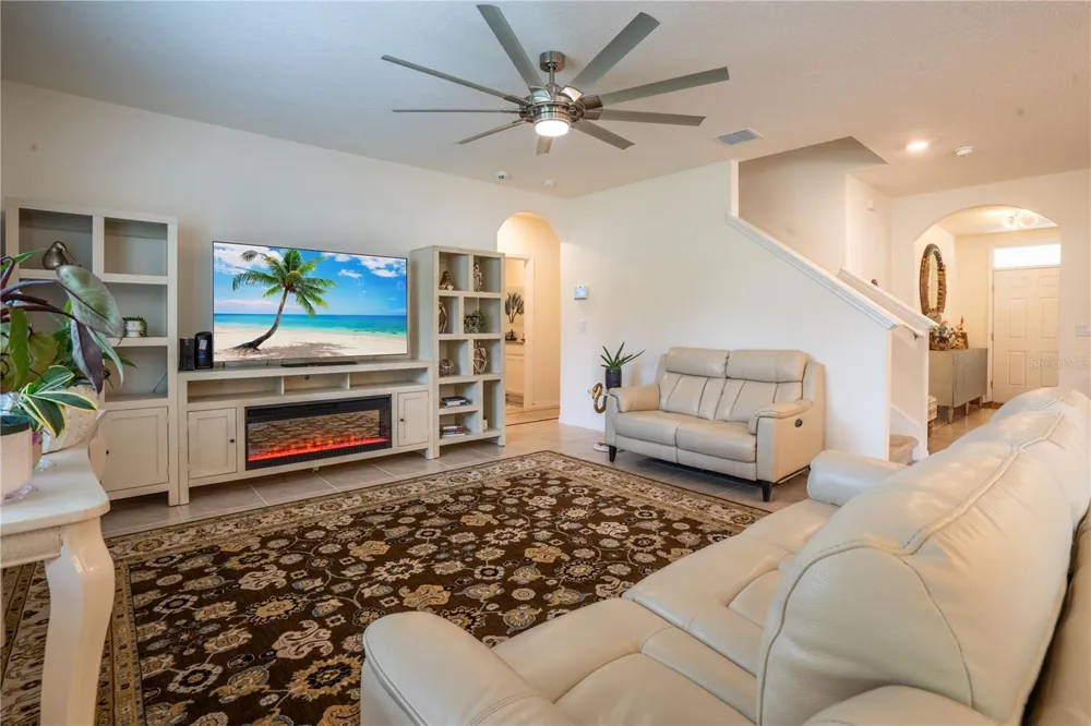 2540 HARMONIA HAMMOCK ROAD Harmony, FL 34773