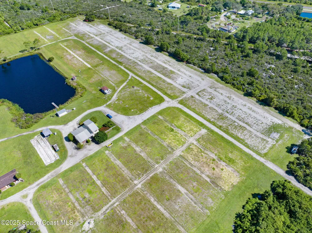 Berry Road Grant-Valkaria, FL 32949
