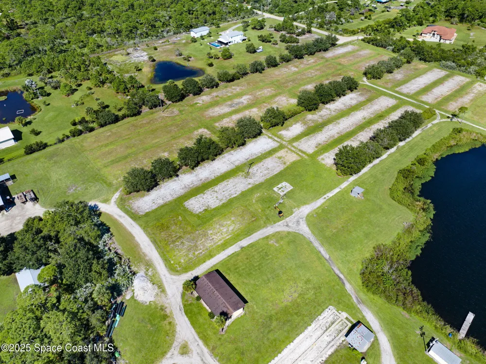 Berry Road Grant-Valkaria, FL 32949