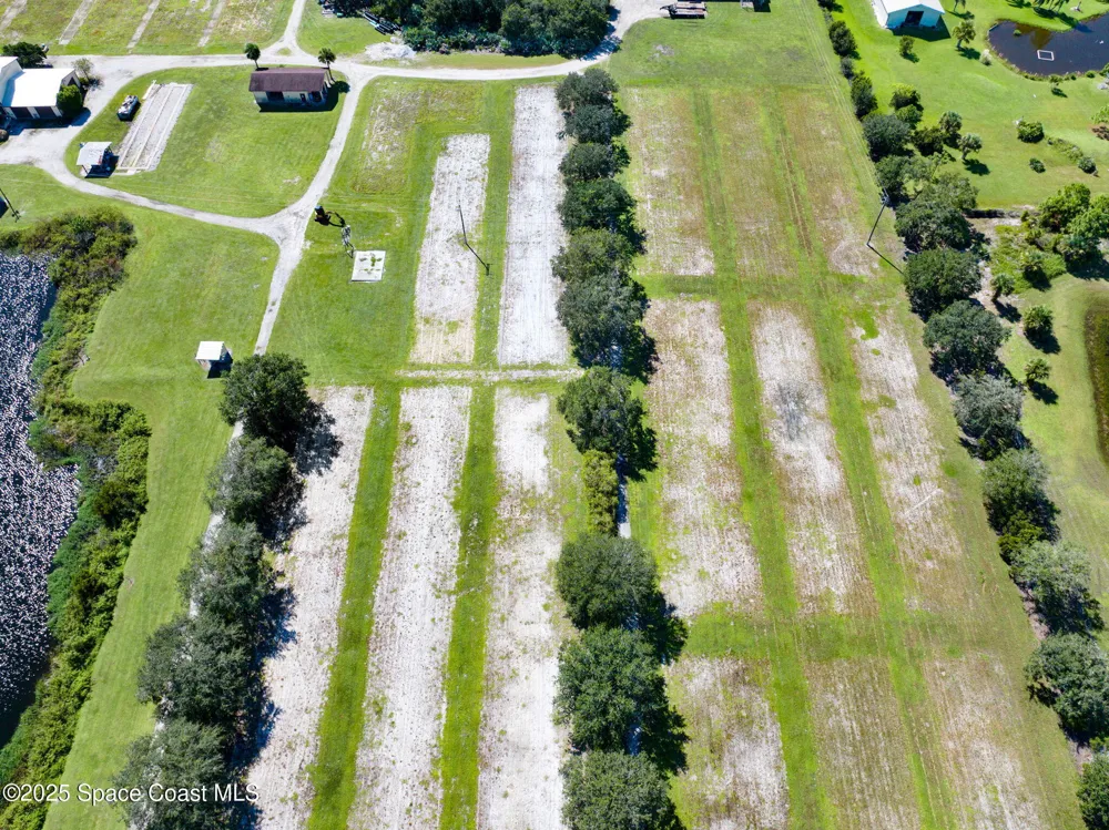 Berry Road Grant-Valkaria, FL 32949