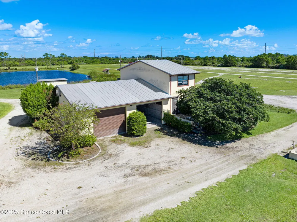 Berry Road Grant-Valkaria, FL 32949