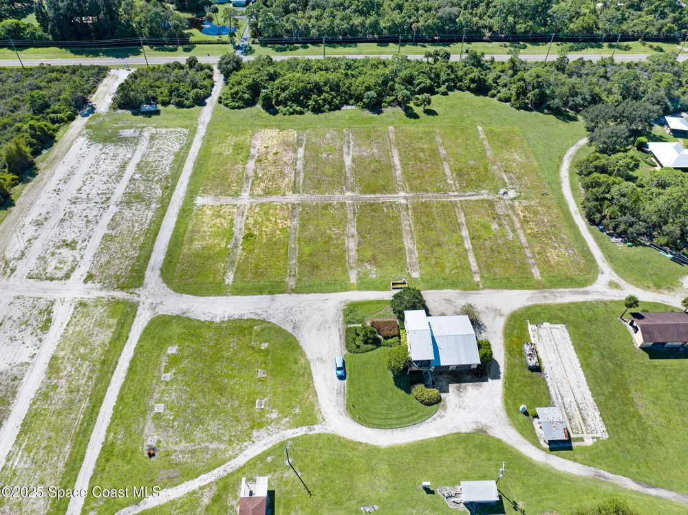 Berry Road Grant-Valkaria, FL 32949