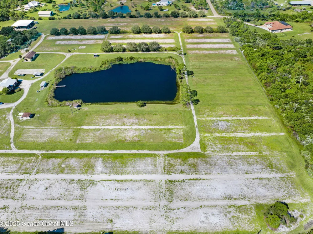 Berry Road Grant-Valkaria, FL 32949