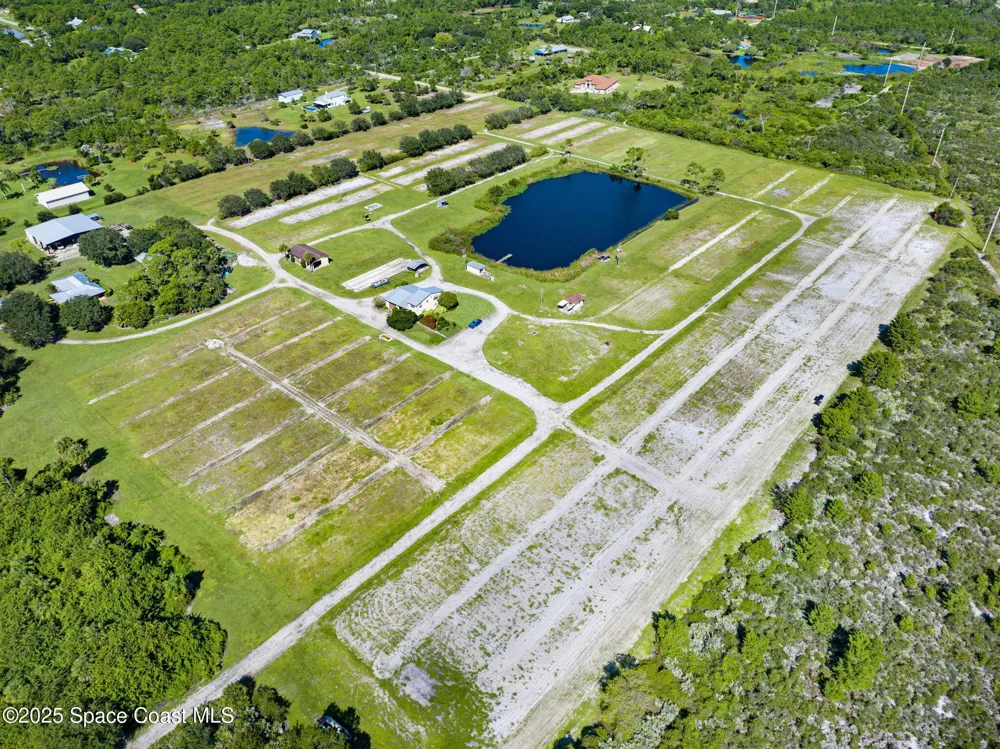 Berry Road Grant-Valkaria, FL 32949