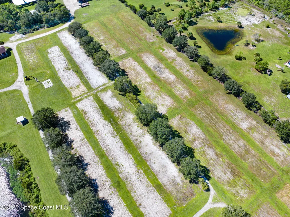 Berry Road Grant-Valkaria, FL 32949