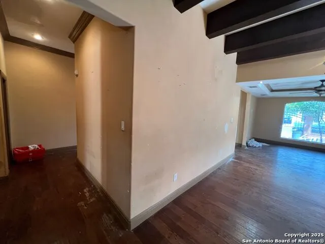 108 Palencia Laredo, TX 78046